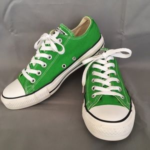 Jungle Green Low Top Converse